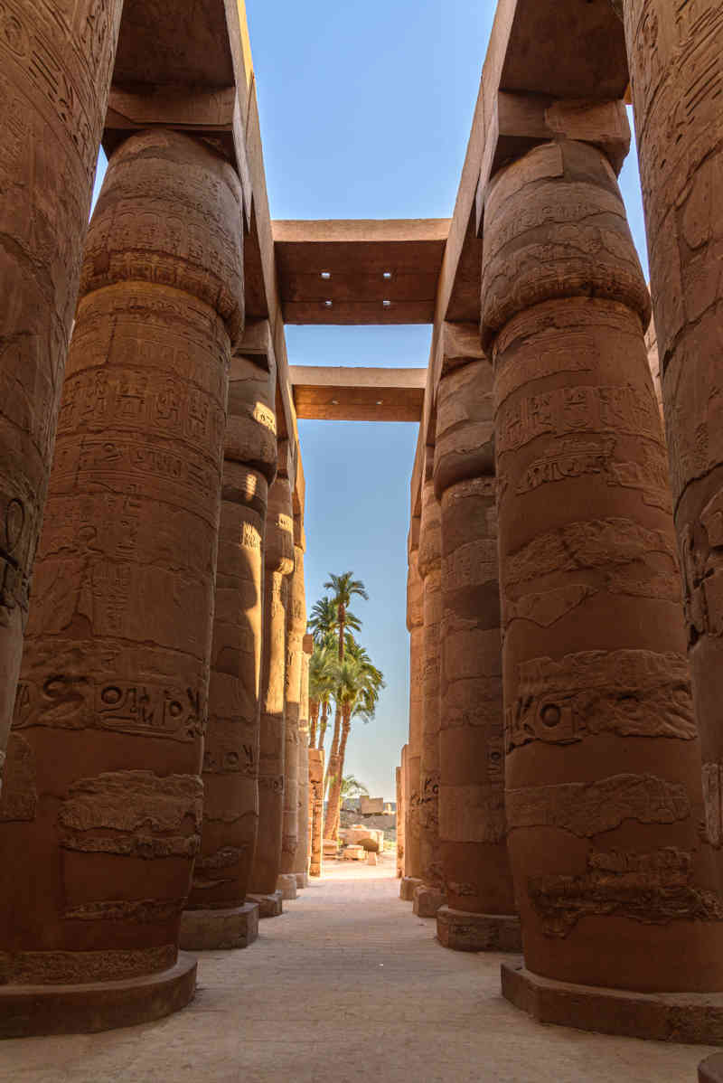 Egipto 055 - Luxor - Templo de Karnak - Sala Hipóstila.jpg